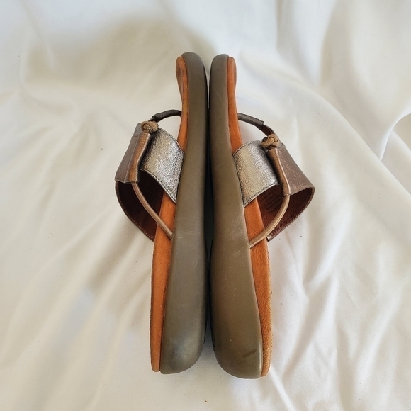 Gentle Souls Metallic Got It Sandals sz 9 - Picture 11 of 11